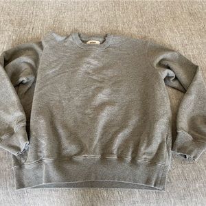 Like new Buck Mason interloop men’s crew neck sweatshirt. Barely worn!